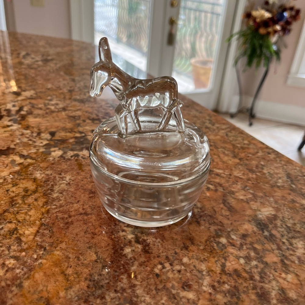 Jeanette Vintage Glass Donkey Dish